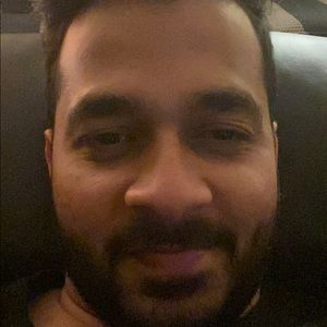 Meet your Posher, Zeeshan